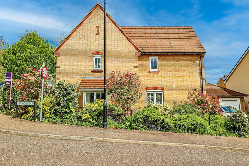 Property photo 1 of 34 6.Jpg