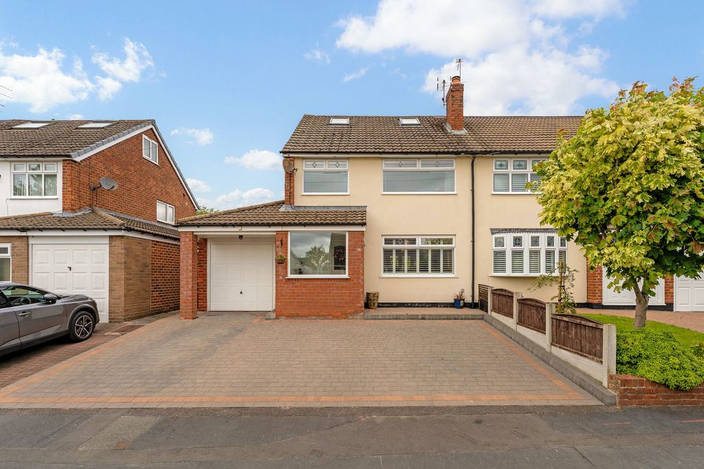 Property photo 1 of 48