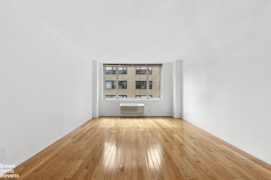 Property photo 3 of 18 <Alttext/>