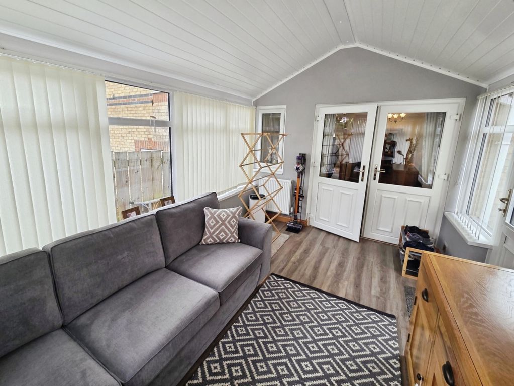 Property photo 2 of 21 Pbox-Img.Jpg