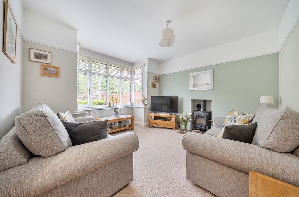 Property photo 3 of 18