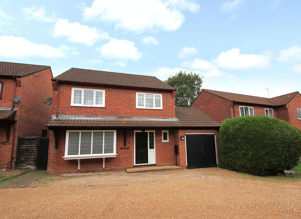 Property photo 1 of 18