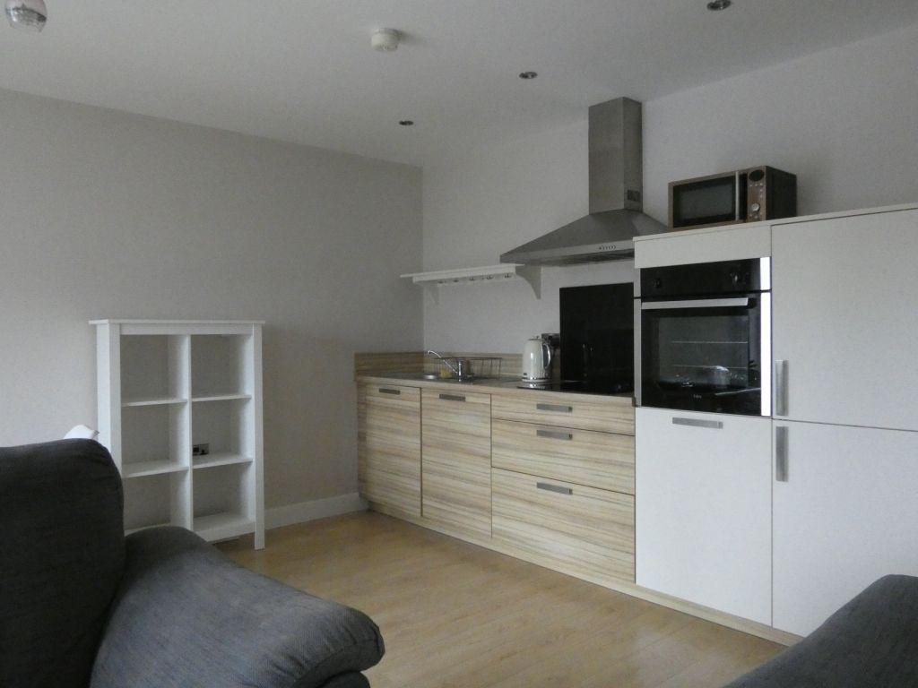 Property photo 2 of 11