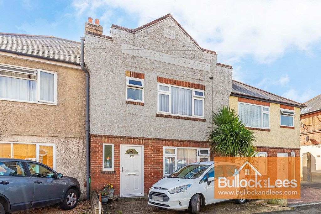 Property photo 1 of 19
