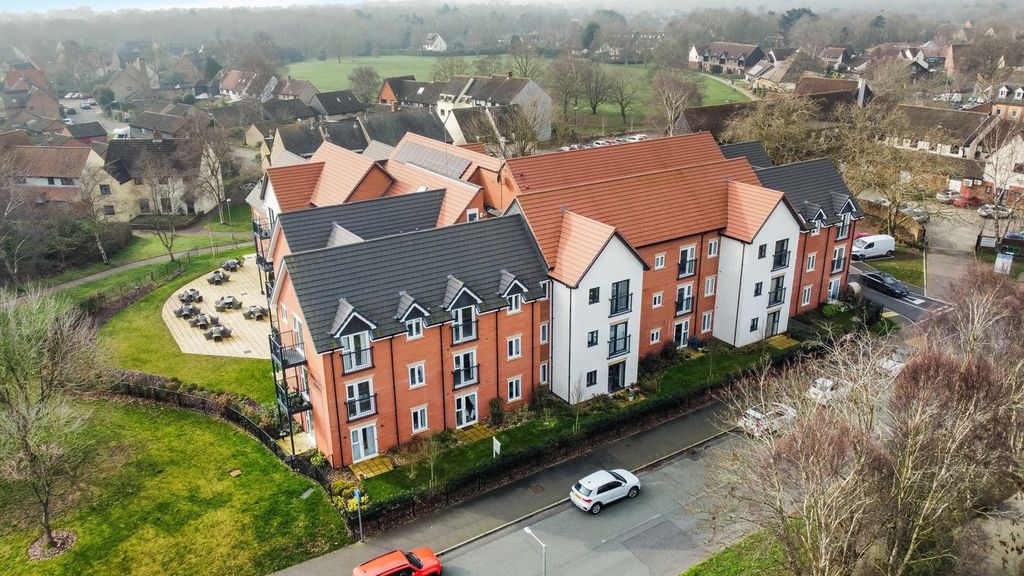 Property photo 1 of 20