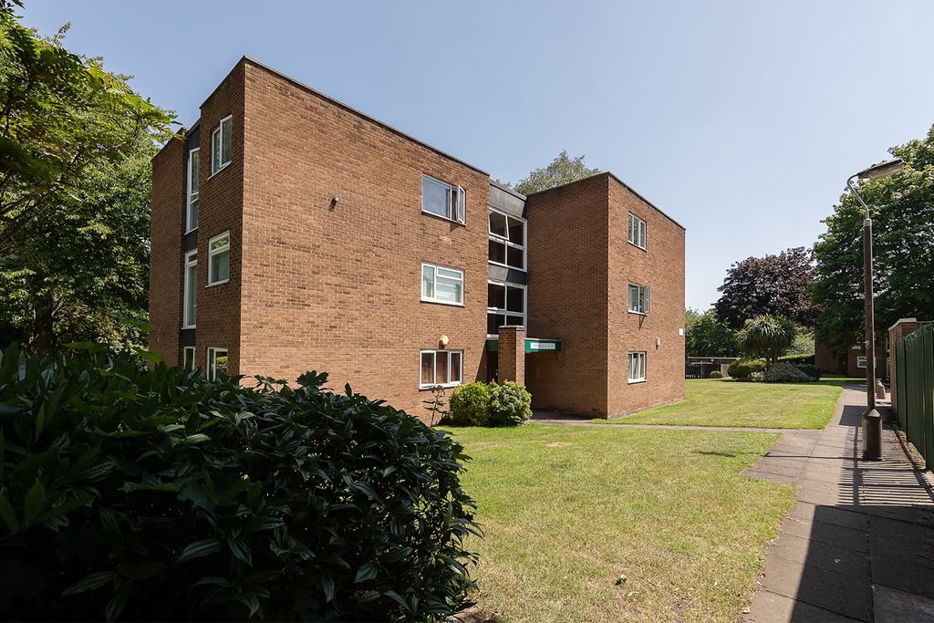 Property photo 1 of 16