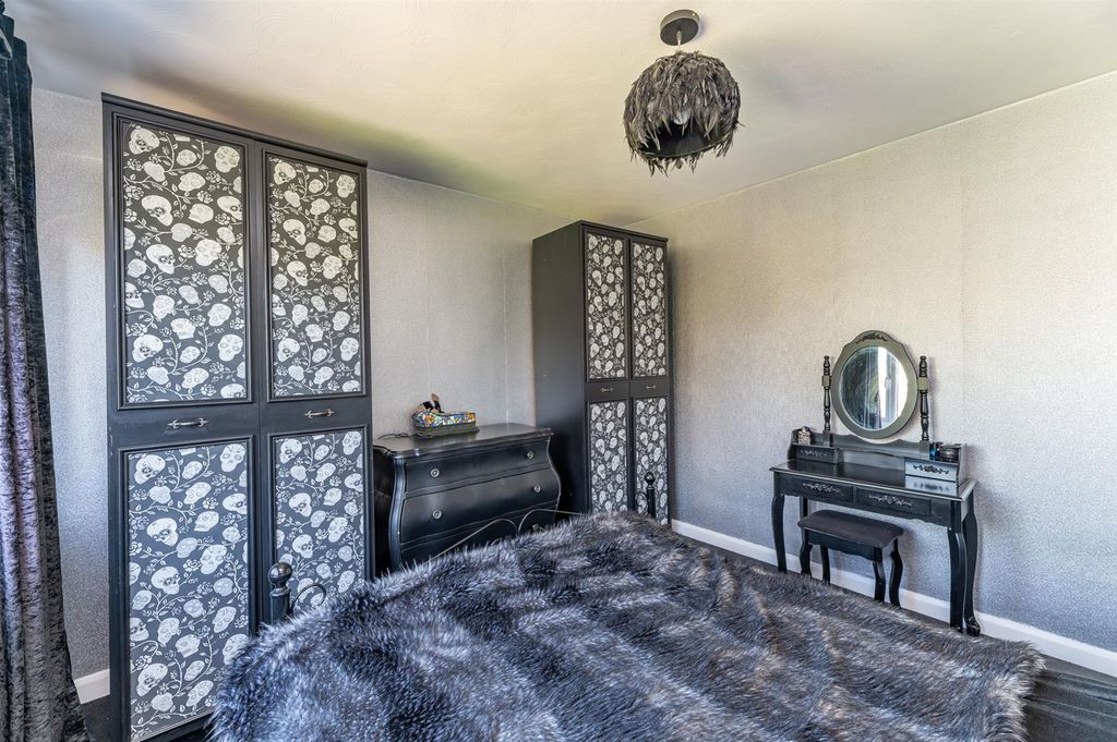 Additional image 25 of 4 bed property for saleSt. Davids Road, Otley LS21