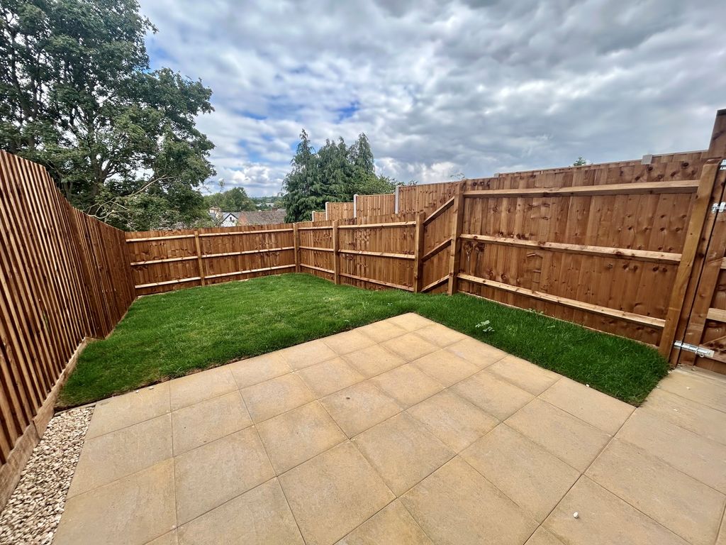Property photo 2 of 11 Image