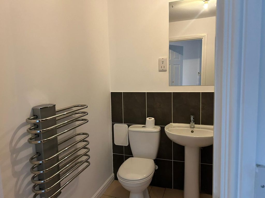 Additional image 20 of 2 bed flat for saleFieldfare Close, Corby NN18