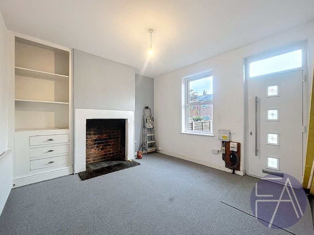 Property photo 3 of 12 4780212