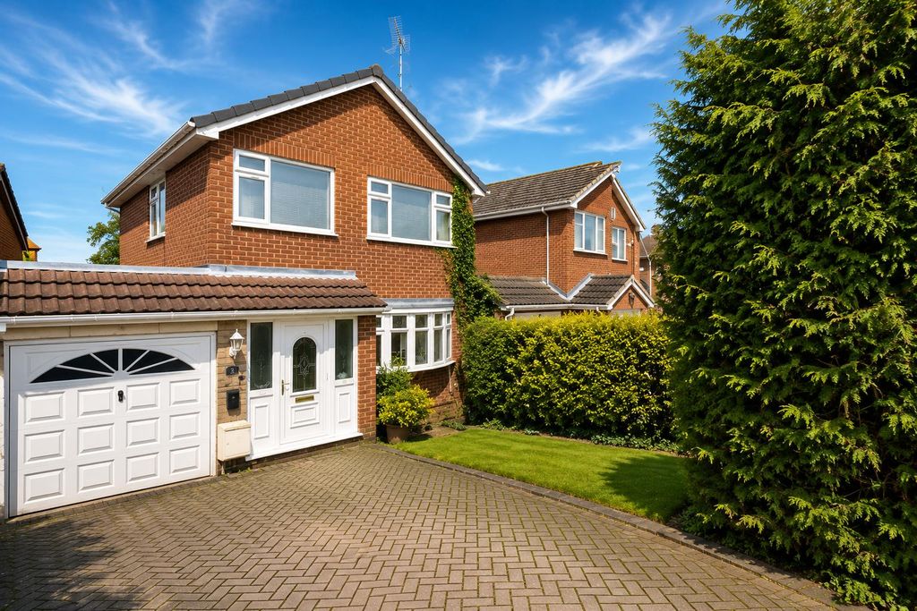 Property photo 1 of 16 5.Png