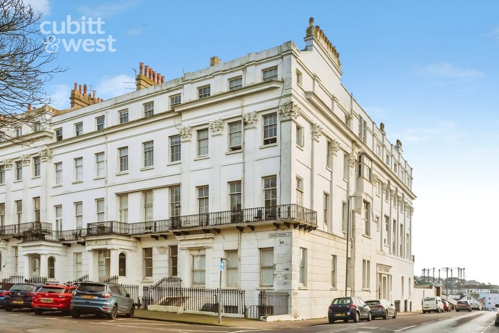 Property photo 1 of 9 External