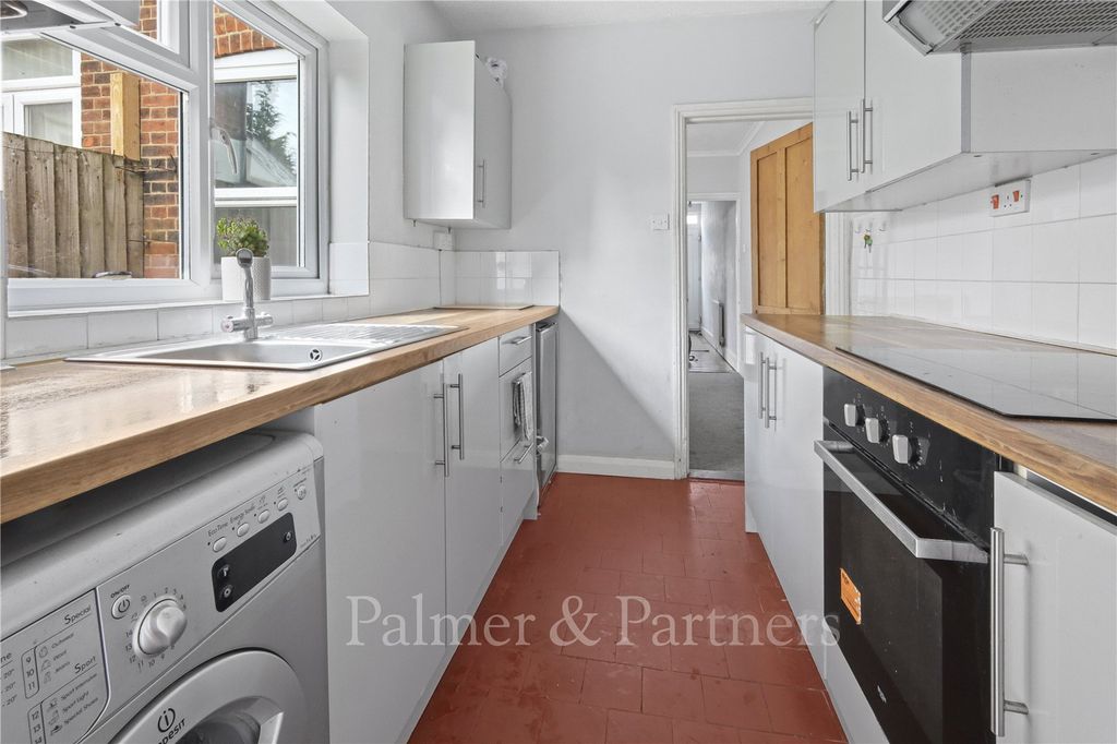 Property photo 3 of 10 Picture No. 09