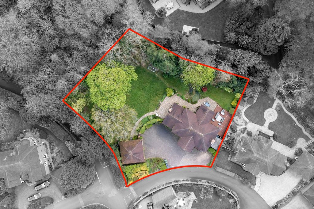 Property photo 2 of 30