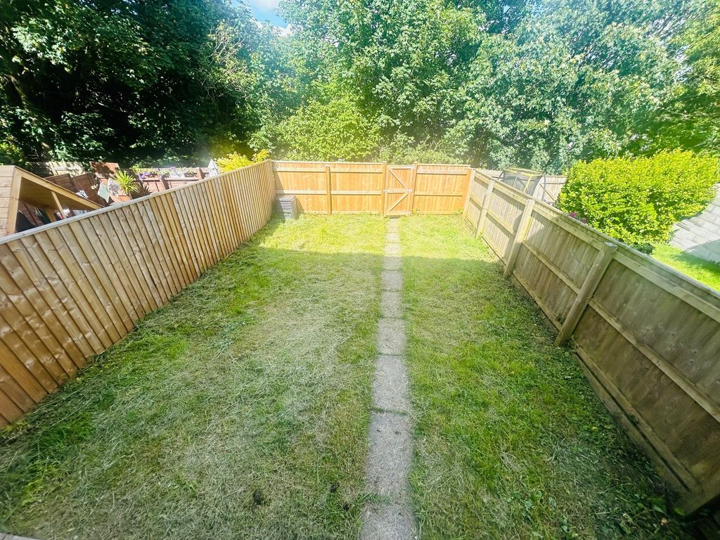 Property photo 3 of 14 Image