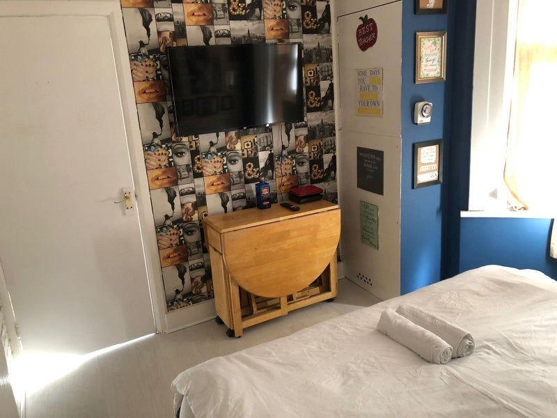 Property photo 2 of 6