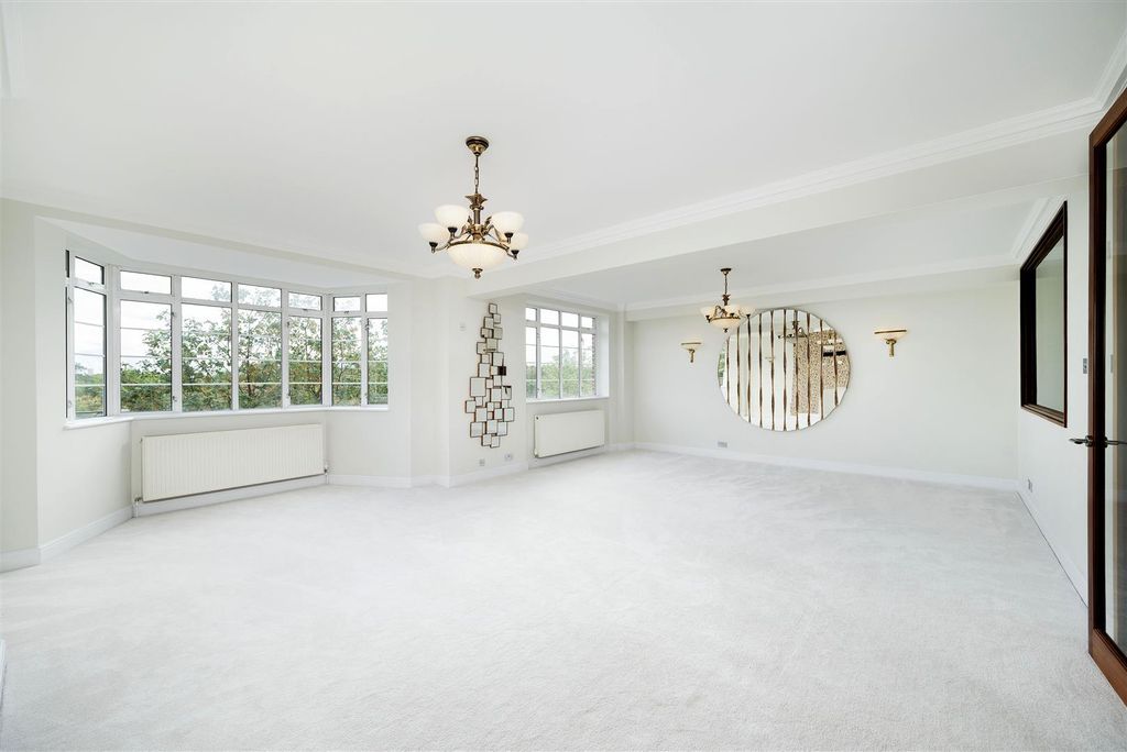 Property photo 2 of 13 P03.Jpg