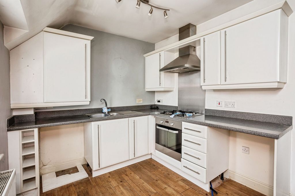 Property photo 2 of 14 Pbox-Img.Jpg