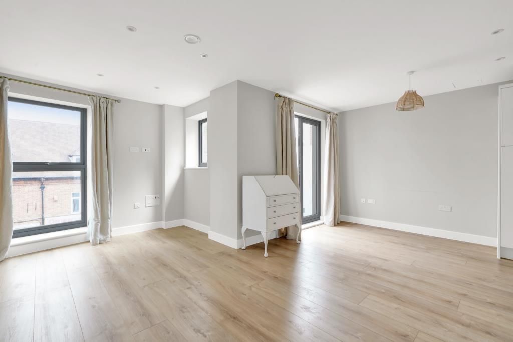 Property photo 2 of 14 Dsc03562_Lge.Jpg