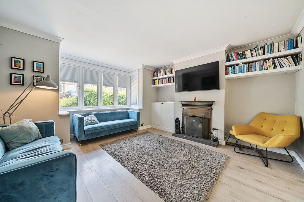 Property photo 2 of 24 022-13-6814d30912...