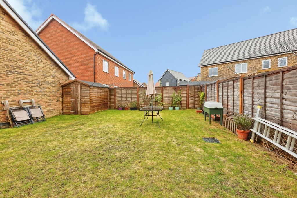 Property photo 3 of 18