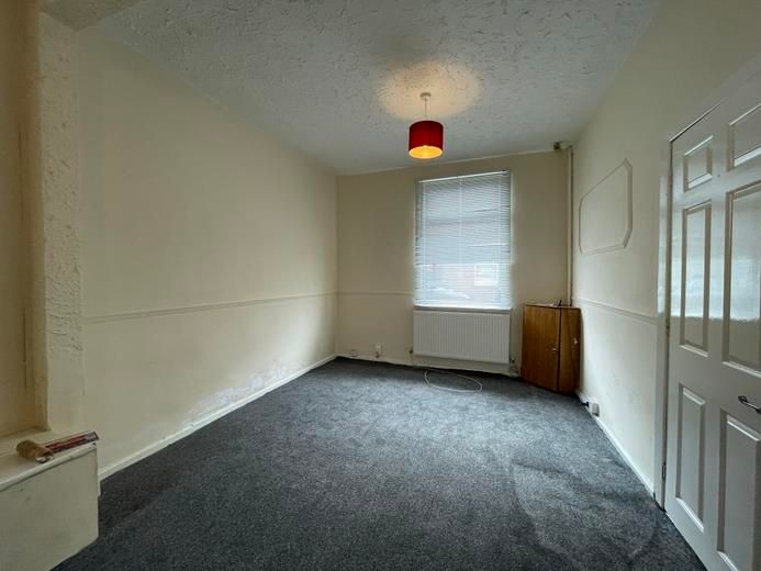 Property photo 2 of 6 Living Room