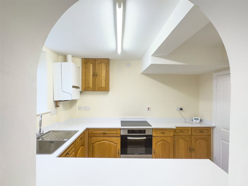 Property photo 2 of 23 Kitchen