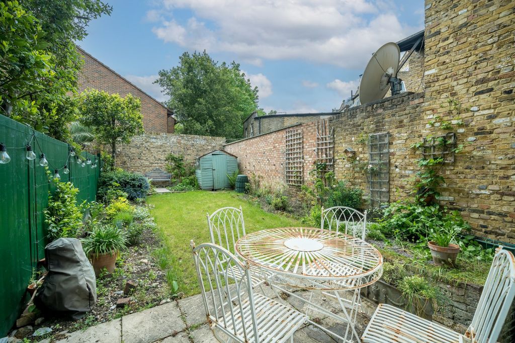 Property photo 3 of 13 Picture No. 19