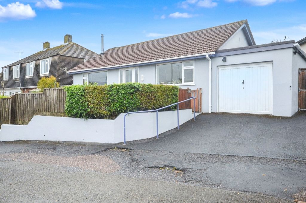 Property photo 1 of 18 Picture No. 32