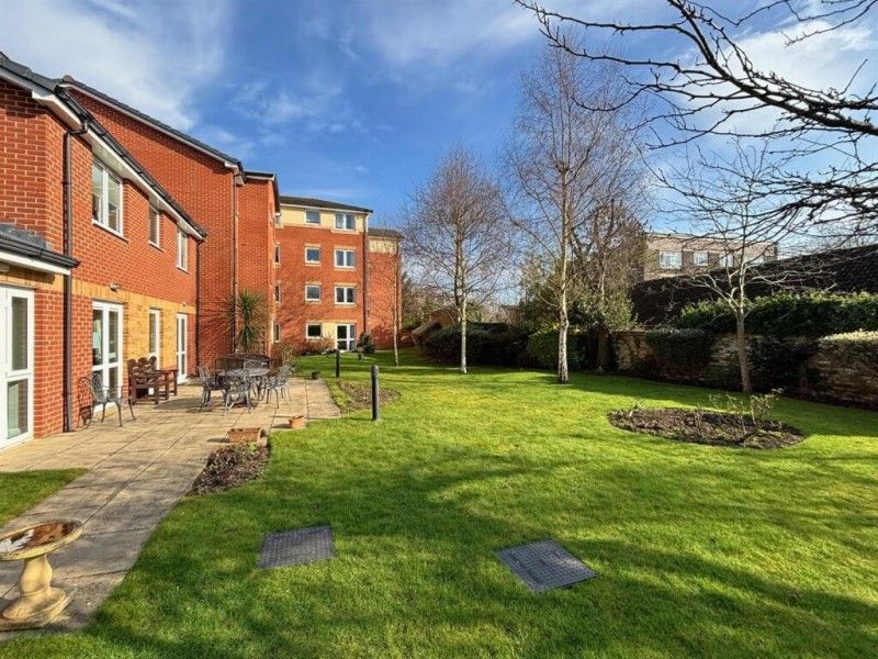 Property photo 1 of 10