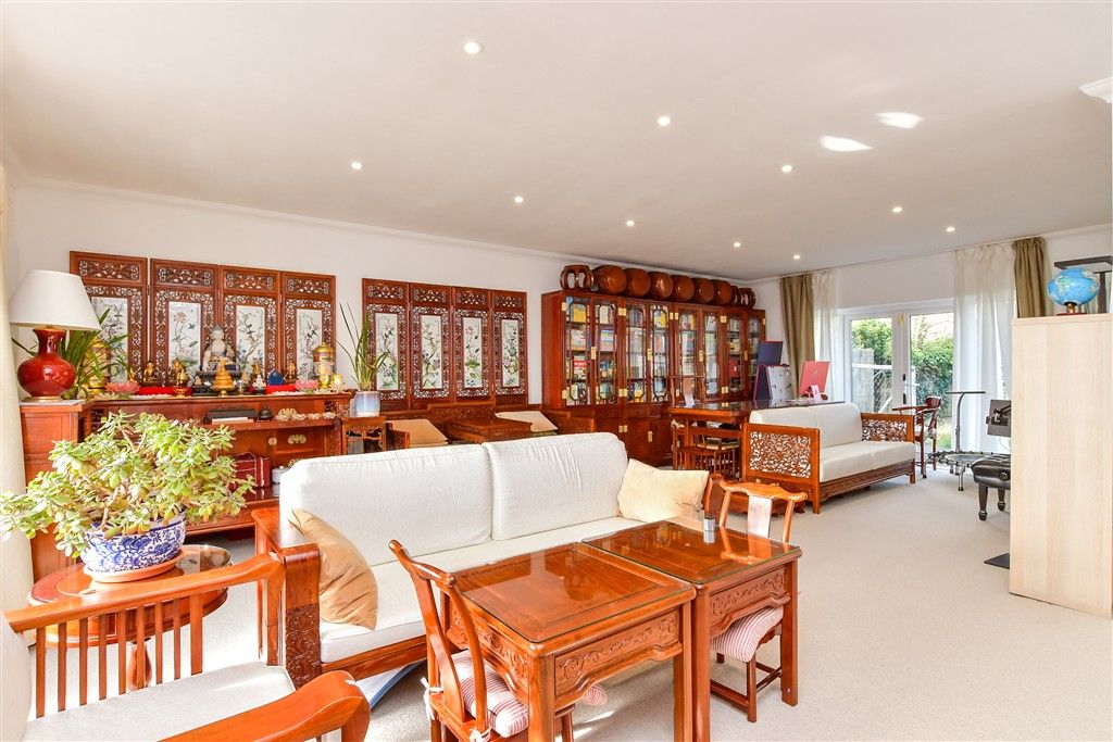 Property photo 1 of 15 Lounge/ Diner