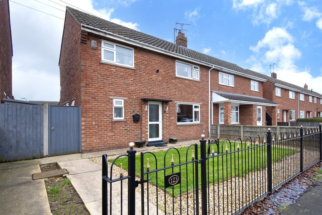 Property photo 1 of 16 1