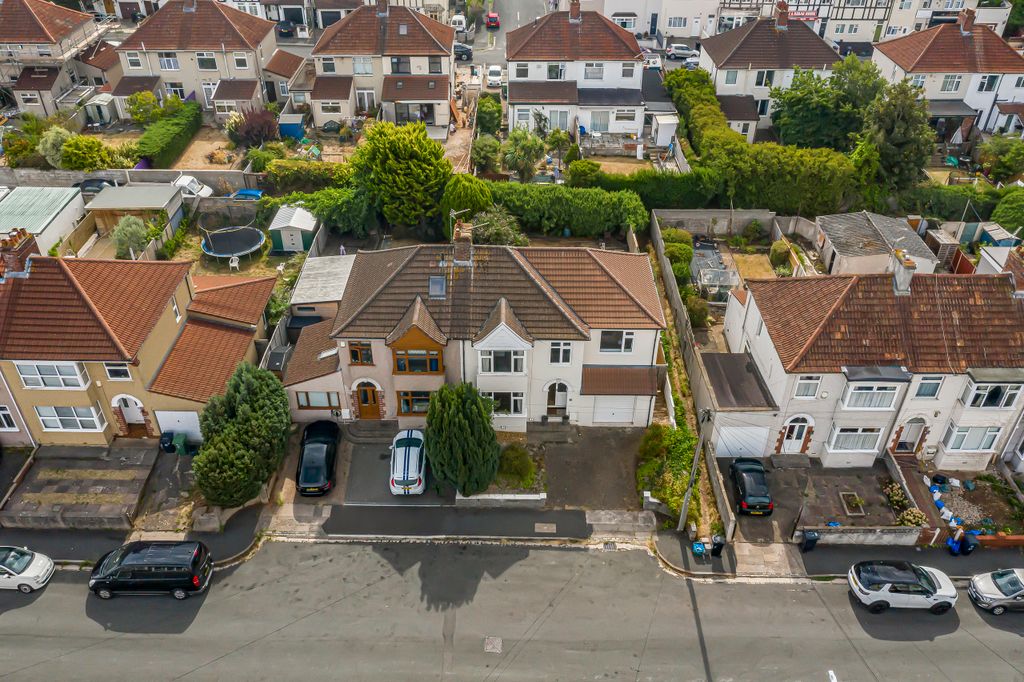 Property photo 3 of 36 Drone