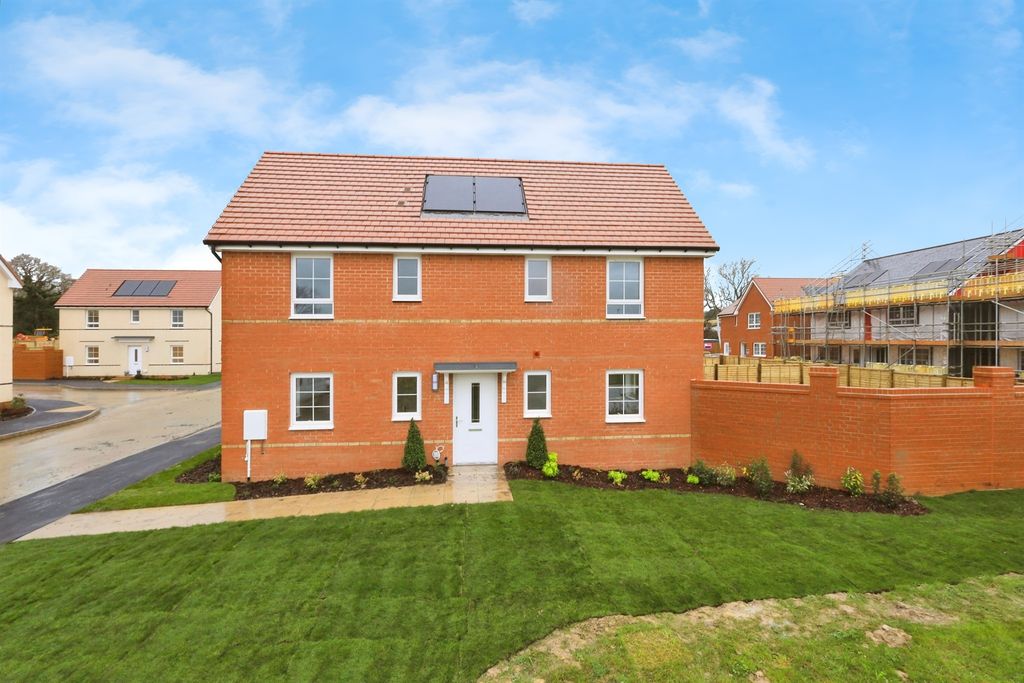 Property photo 1 of 9