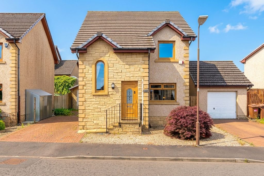 Property photo 1 of 39
