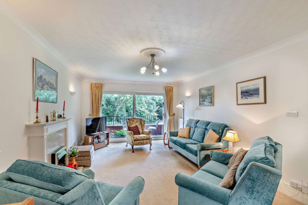 Property photo 2 of 11