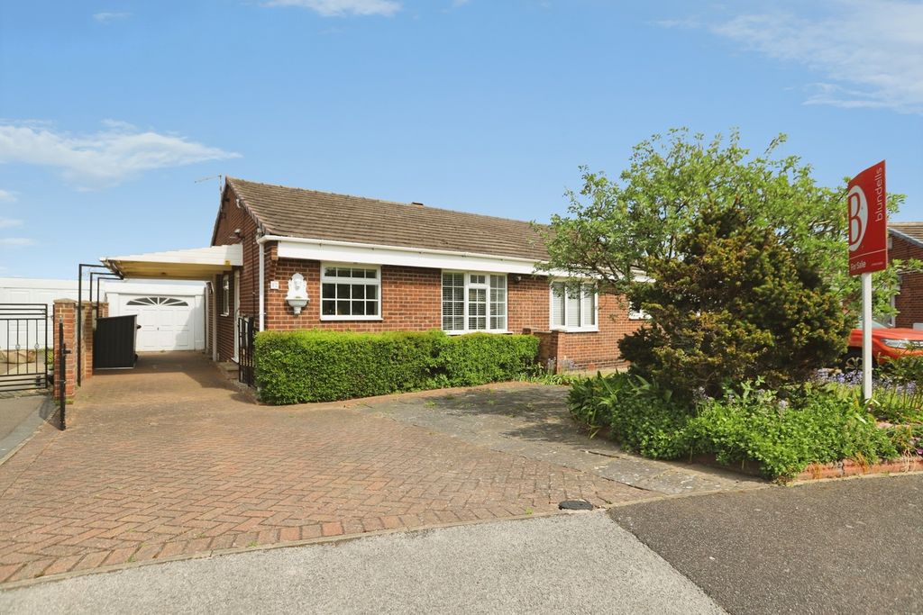 Property photo 1 of 18 Pbox-Img.Jpg
