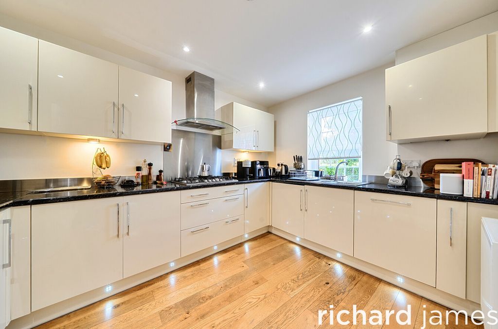 Property photo 2 of 14 A47B1Bcebabe435Eb80A3E24Fb6E7c83