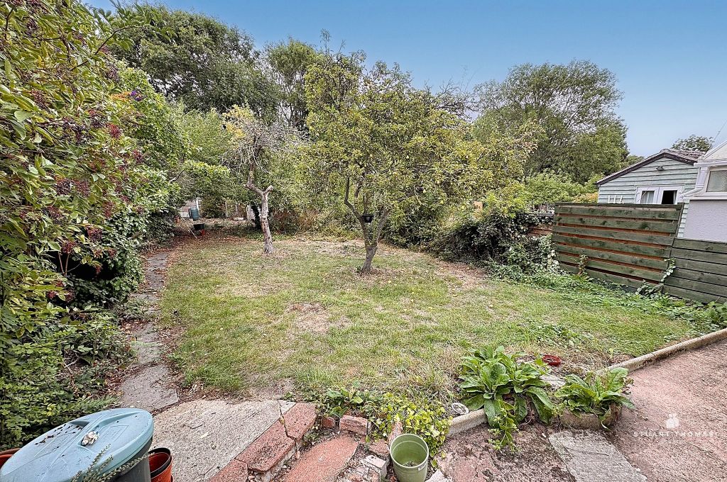 Property photo 2 of 22