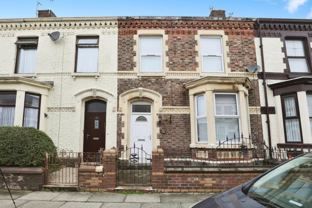 Property photo 1 of 11