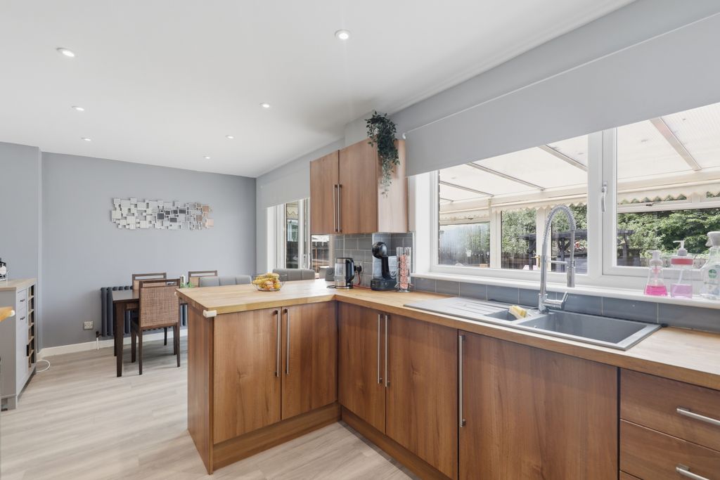 Additional image 9 of 5 bed detached house for saleStrathleven Drive, Strathleven Park, Bonhill G83