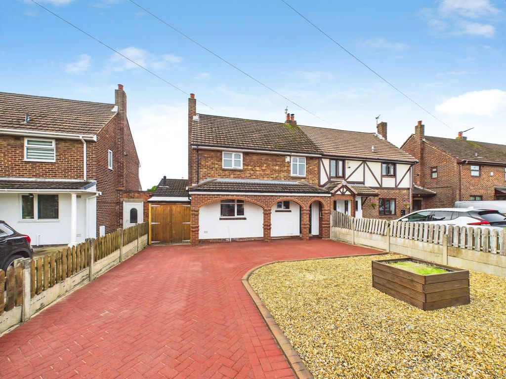 Property photo 1 of 33