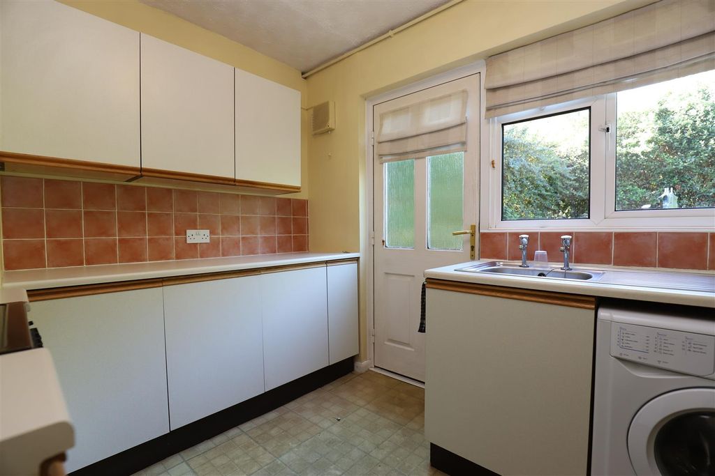 Property photo 2 of 10 Img_1440.Jpg