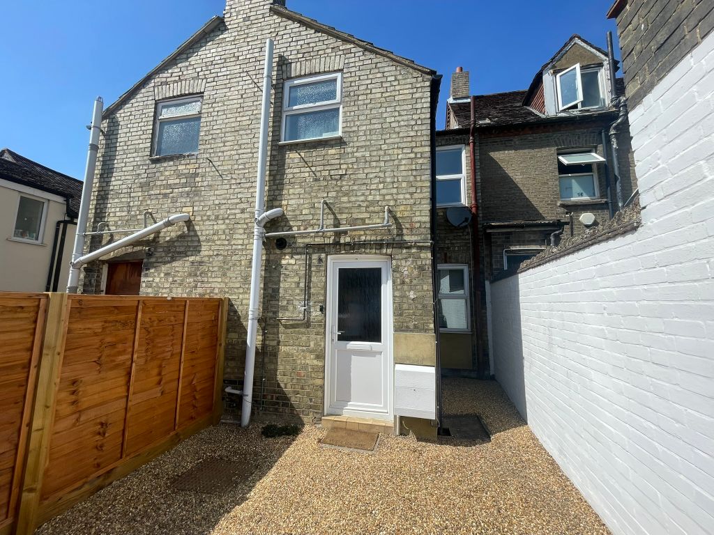 Property photo 1 of 12 Img_3834