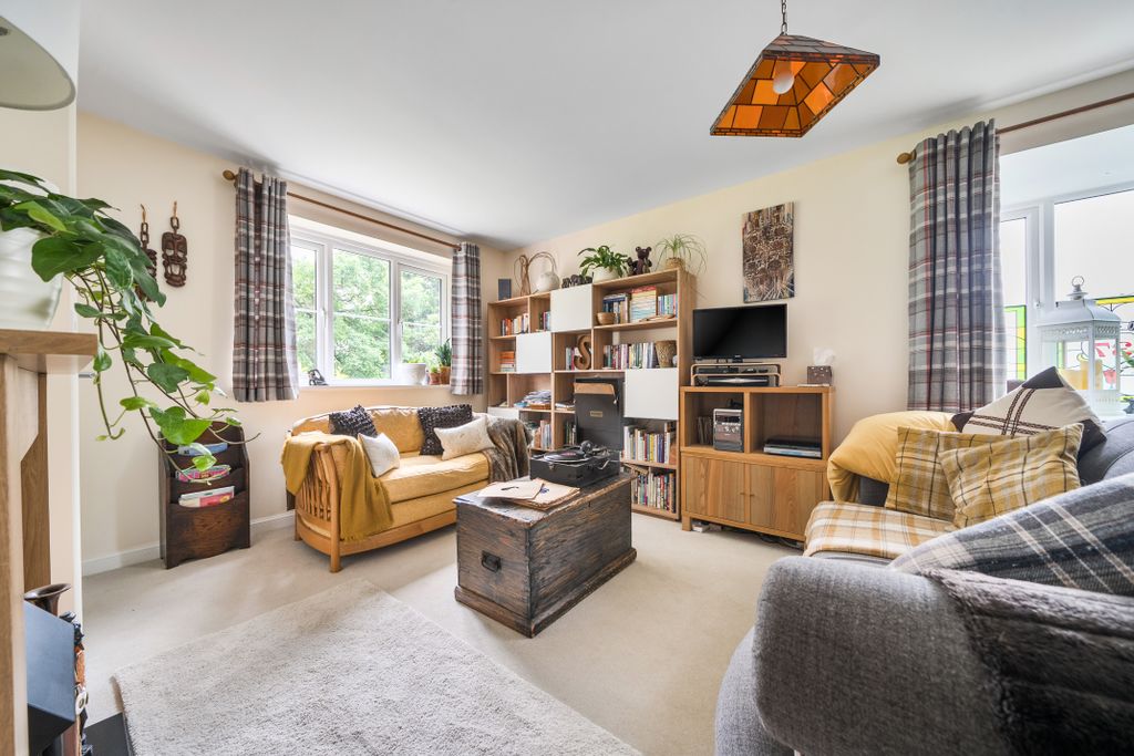 Property photo 2 of 15