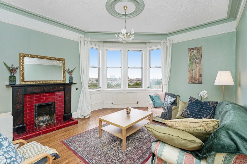 Property photo 1 of 17 Primary Property Image