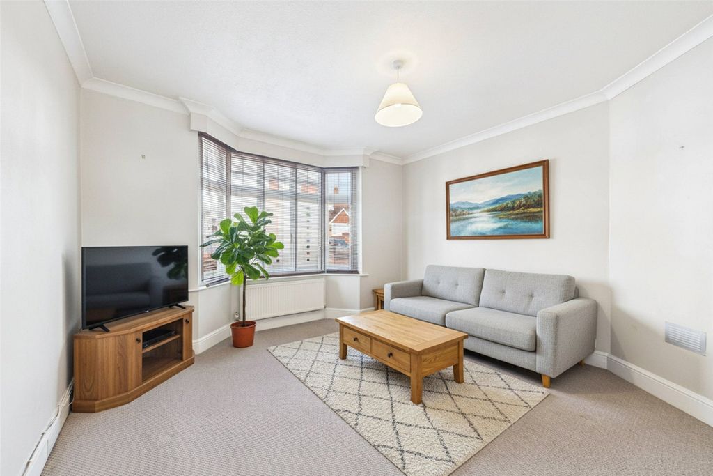 Property photo 2 of 10 Picture No. 35