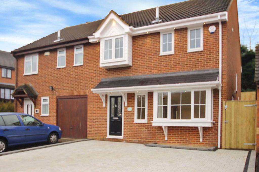 Property photo 1 of 12 Picture No. 03
