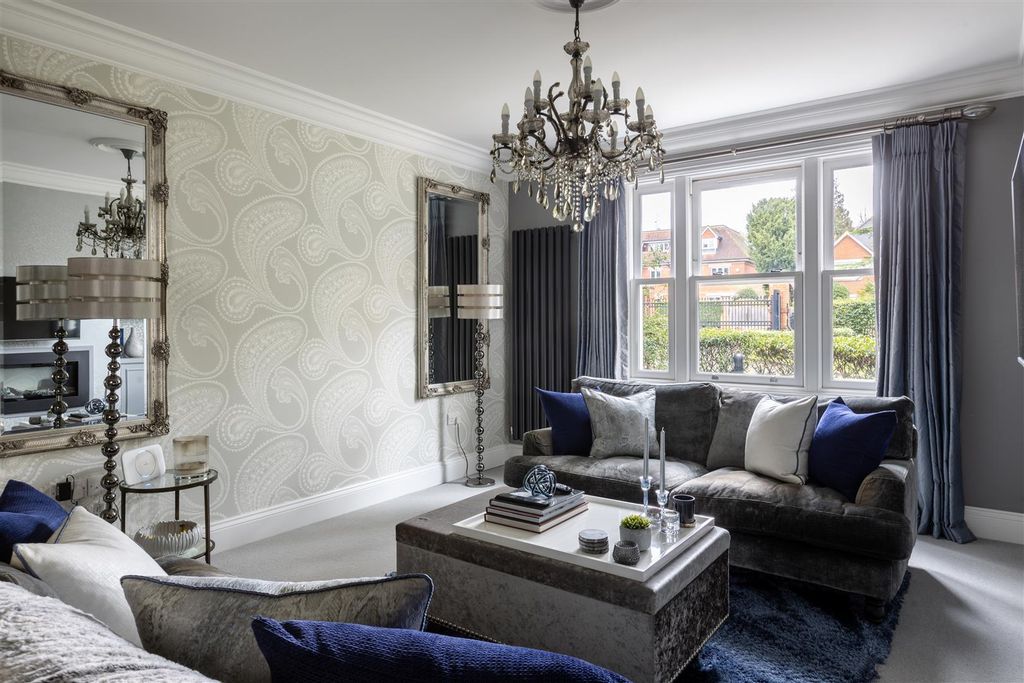 Additional image 5 of 2 bed flat for saleWray Park Road, Reigate RH2