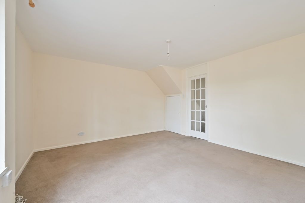 Property photo 3 of 14 Living Room/Dining Room